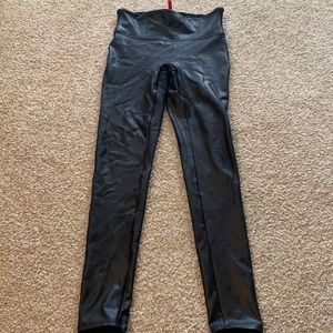 Spanx Faux leather leggings Petite small
